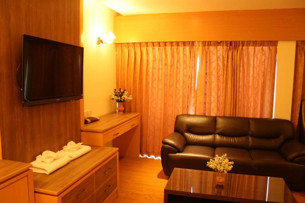 Kitlada Hotel Udonthani Kültér fotó