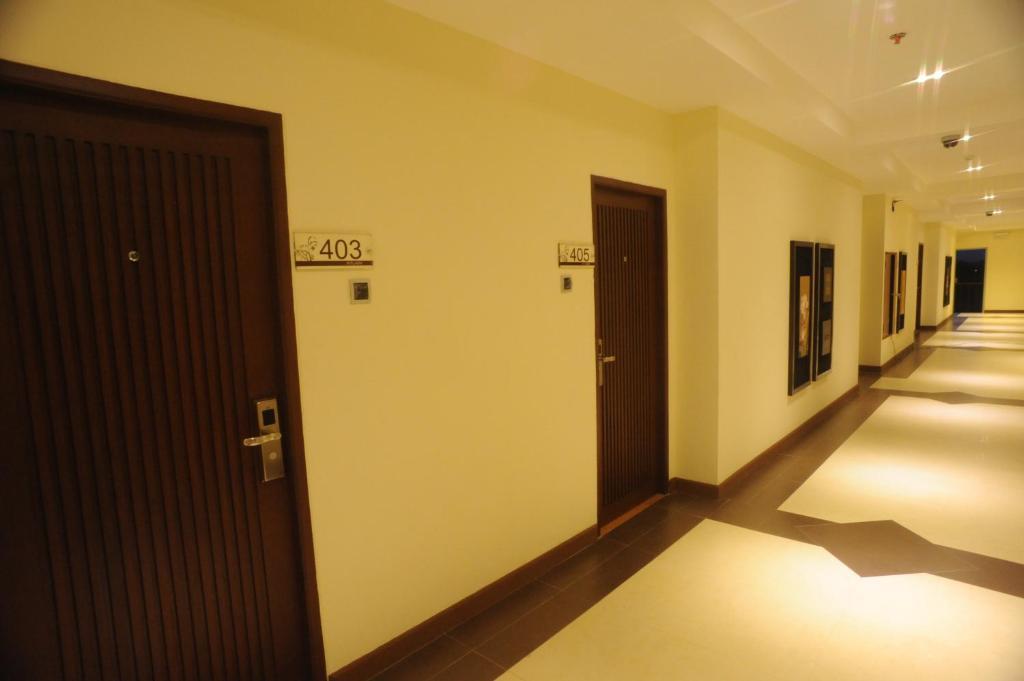 Kitlada Hotel Udonthani Kültér fotó