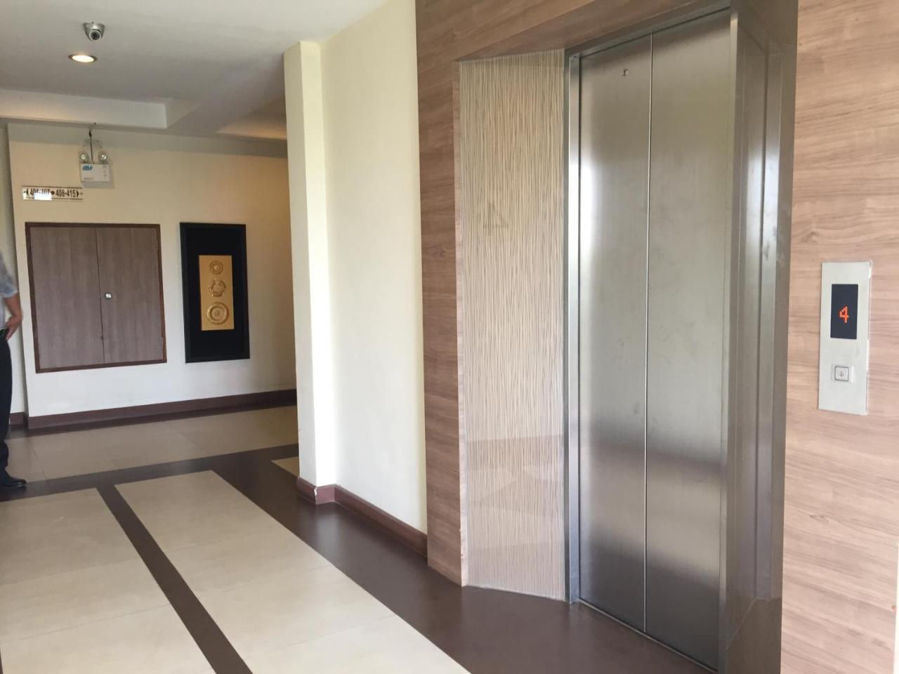 Kitlada Hotel Udonthani Kültér fotó