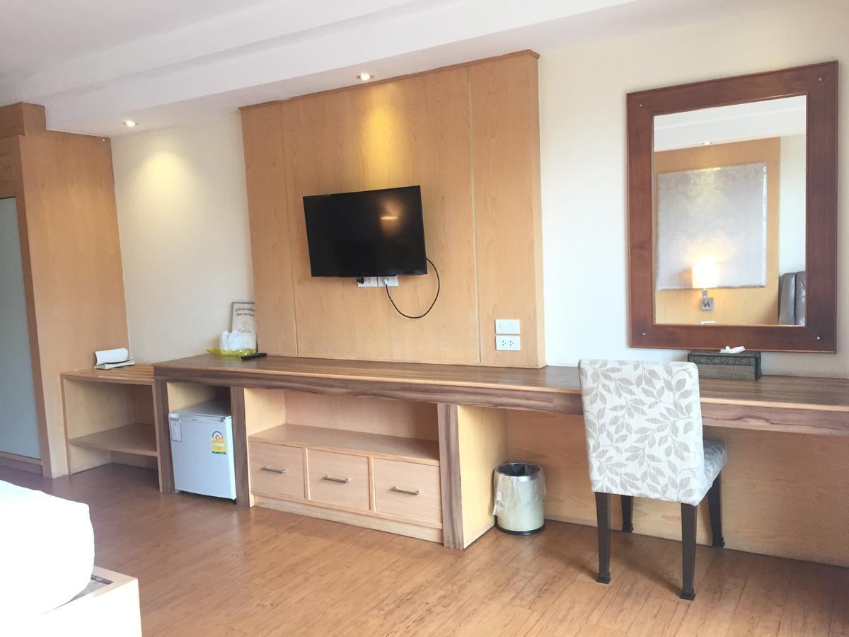 Kitlada Hotel Udonthani Kültér fotó