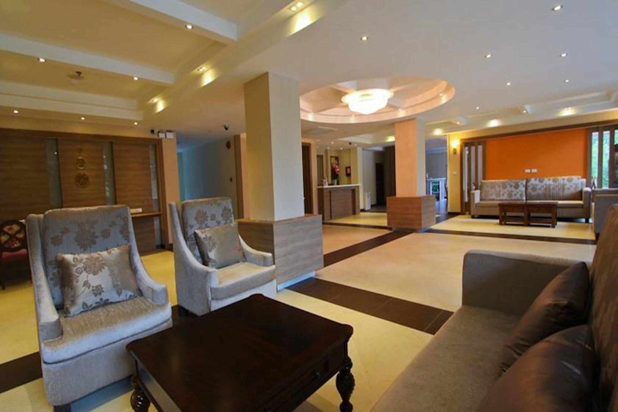 Kitlada Hotel Udonthani Kültér fotó